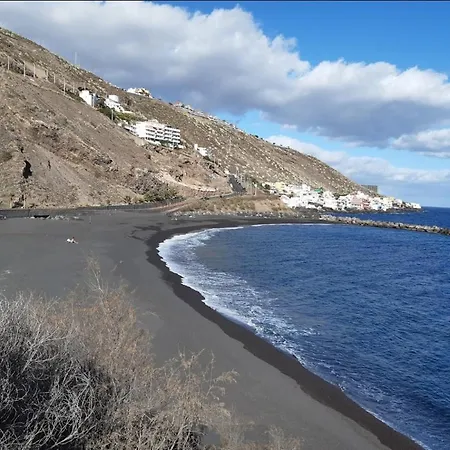 Facing The Ocean - Full Appt 2 Ch Double 아파트