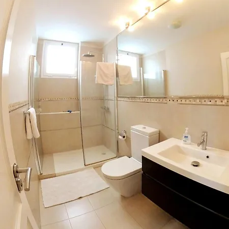 Facing The Ocean - Full Appt 2 Ch Double Διαμέρισμα *